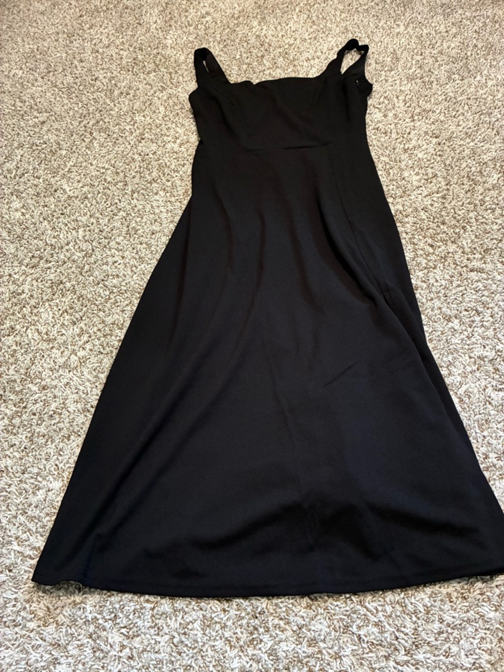 Elegant Black Maxi Dress with Square Neck
